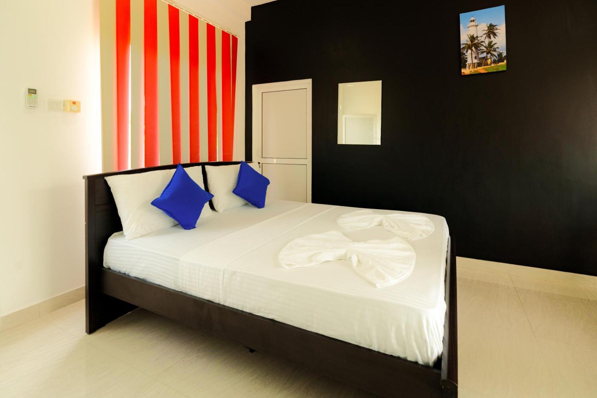 Lagoon Step Airport Transit Hotel Katunayaka Bagian luar foto